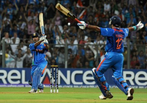 73% OFF on Dhoni 2011 Winning Six Photographic Paper