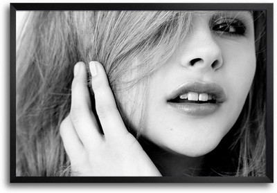 74% OFF on Grace Moretz Fp00004347 Framed Photographic Paper