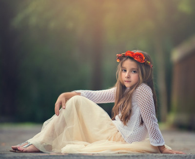 77% OFF on Painting Without Frame - Innocent Girl Canvas Art