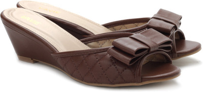 50% OFF on Lavie Wedges 50% OFF on Lavie Wedges