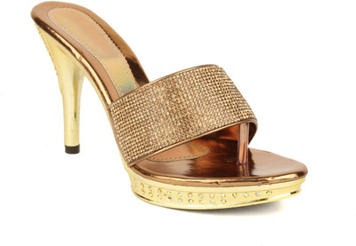 30% OFF on Aqua Heels