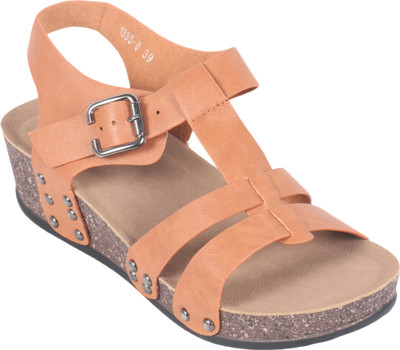 25% OFF on Rialto Leather Wedges