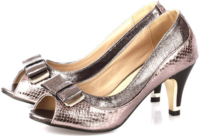 32% OFF on Vero Couture Leather Heels