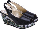 77% OFF on Soft&Sleek Girls Wedges 77% OFF on Soft&Sleek Girls Wedges
