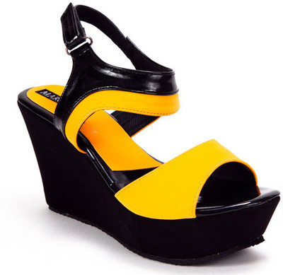 60% OFF on Marc Loire POTENT PEPPY TOE Girls Wedges