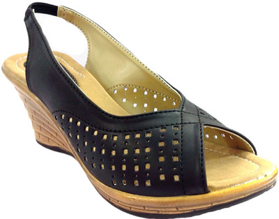 23% OFF on Diva Platform Sandalin With Punch Design Upper Wedges 23% OFF on Diva Platform Sandalin With Punch Design Upper Wedges