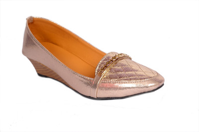 17% OFF on Studio 9 Nice Wedges 17% OFF on Studio 9 Nice Wedges