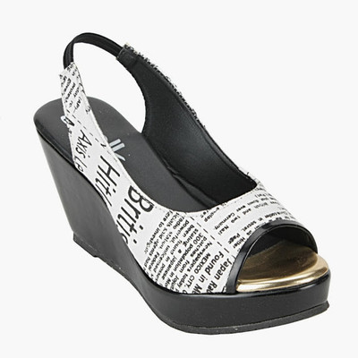 40% OFF on Chalk Studio Daily Mail Wedges