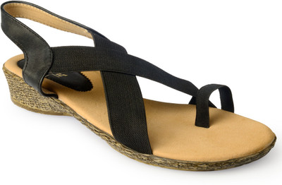 59% OFF on Assort Flats