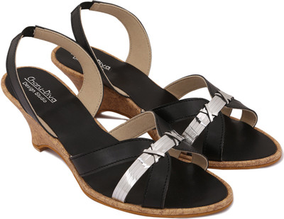 40% OFF on Charu- Diva Design Studio Wedges