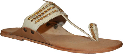 59% OFF on Authority Kolhapuri Golden String Leather Flats 59% OFF on Authority Kolhapuri Golden String Leather Flats