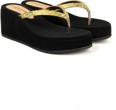 10% OFF on Balujas Madison Avenue Wedges 10% OFF on Balujas Madison Avenue Wedges