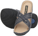 27% OFF on Aditi Wasan Leather Flats 27% OFF on Aditi Wasan Leather Flats