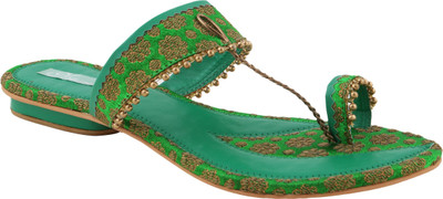 13% OFF on Ncollections Flats
