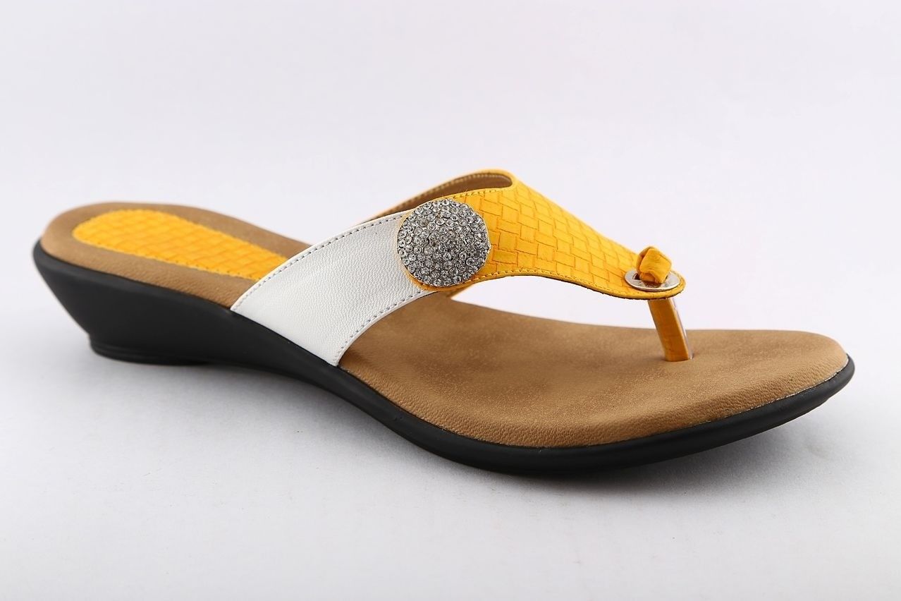 18% OFF on Cenizas RD Diamond V Heels 18% OFF on Cenizas RD Diamond V Heels