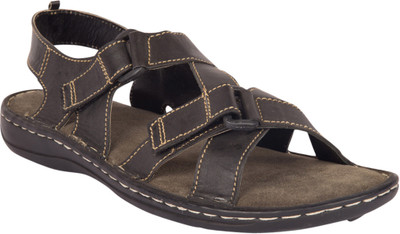 35% OFF on Invixo Elyte Sandal Leather Sandals