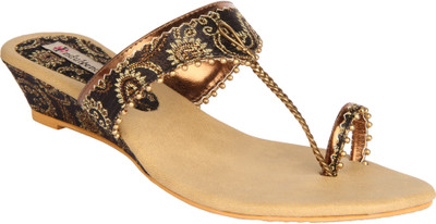 50% OFF on Indulgence Brocade Finish Low Wedges