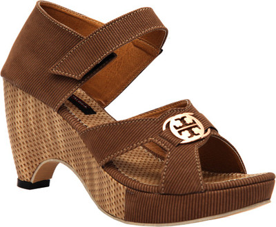 43% OFF on Trilokani Women Sandals