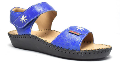 7% OFF on Canthari Ortho Leather Flats 7% OFF on Canthari Ortho Leather Flats