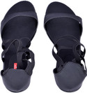 79% OFF on Red Bantus Heels 79% OFF on Red Bantus Heels