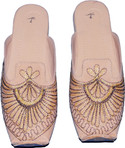 14% OFF on Kolapuri Center Sandals 14% OFF on Kolapuri Center Sandals
