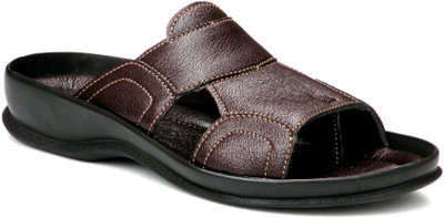 24% OFF on Batty's Leather Sandal Leather Sandals