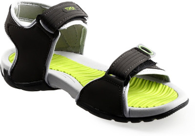61% OFF on TomCat Sandals 61% OFF on TomCat Sandals