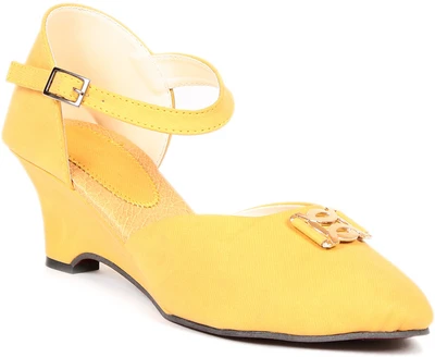 62% OFF on Sindhi Footwear Wedges 62% OFF on Sindhi Footwear Wedges