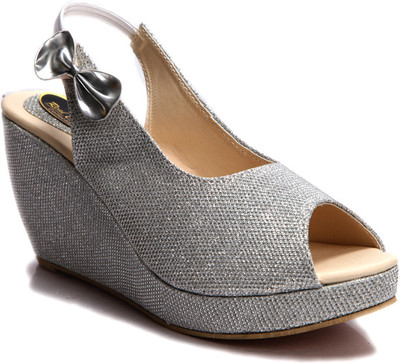 57% OFF on Roha Collections 802 Wedges