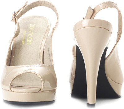 http://img6a.flixcart.com/image/sandal/r/g/q/beige-hadance-6-tresmode-35-400x400-imaeyzffecwdnqbs.jpeg