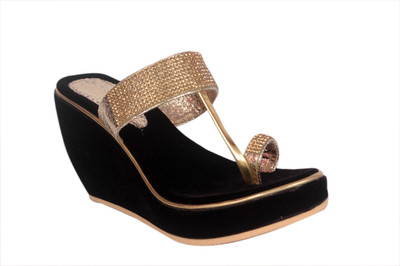 53% OFF on Studio 9 Mash Platform Wedges 53% OFF on Studio 9 Mash Platform Wedges