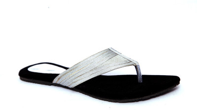 39% OFF on Laila Collections LATE0050600SW Flats 39% OFF on Laila Collections LATE0050600SW Flats