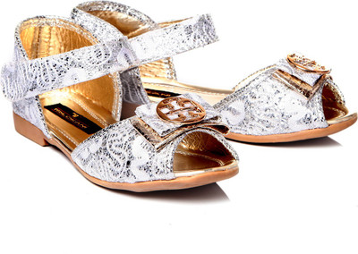 49% OFF on Trilokani Girls Sandals