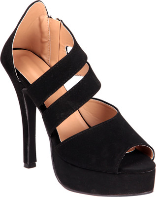 41% OFF on Soft & Sleek Classic Beige Patent Girls Heels