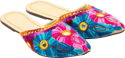 55% OFF on Royal Collection Blue-Pink Flats 55% OFF on Royal Collection Blue-Pink Flats