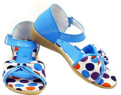 45% OFF on Luca Fashion Girls Sandals 45% OFF on Luca Fashion Girls Sandals