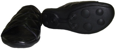32% OFF on Senso Vegetarian Mens Comfort Black Sandals 32% OFF on Senso Vegetarian Mens Comfort Black Sandals