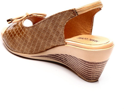 40% OFF on Marc Loire Donna Paige Wedges