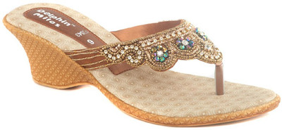 33% OFF on Dolphin Miles Wedges