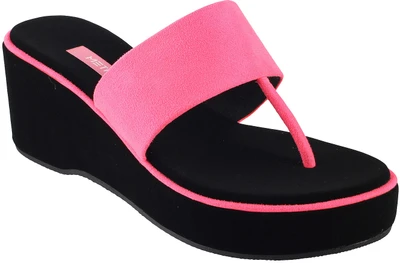 40% OFF on Metro Classic Wedges