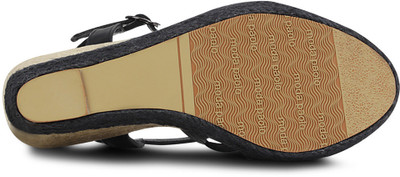 http://img6a.flixcart.com/image/sandal/x/z/c/black-lt-ff-1902-get-glamr-40-400x400-imadyzv3uch75dbf.jpeg