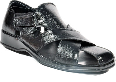 53% OFF on Big Wing Sandals