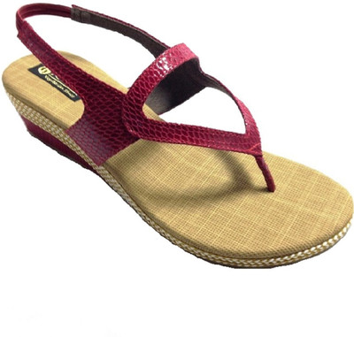 29% OFF on Senso Vegetarian Ladies Comfort Heel Maroon Sandals Wedges