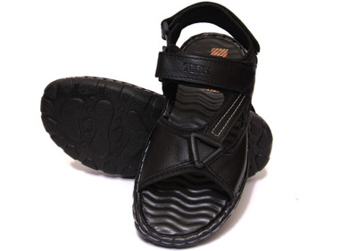 33% OFF on Roony 172 Sandals