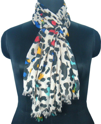 54% OFF on Anuze Fashions Printed Cotton Voile Women's Scarf 54% OFF on Anuze Fashions Printed Cotton Voile Women's Scarf