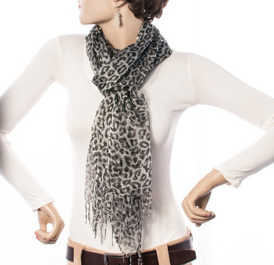 Welkin Animal Print Cotton Women's Scarf Welkin Animal Print Cotton Women's Scarf