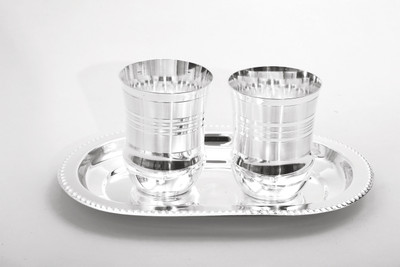 14% OFF on Ojas Glass Tray Serving Set 14% OFF on Ojas Glass Tray Serving Set