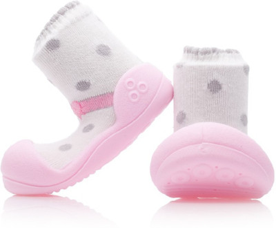 29% OFF on Nv's Attipas Ballet Pink Boots 29% OFF on Nv's Attipas Ballet Pink Boots