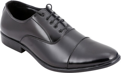 47% OFF on Tycoon Oxford Lace Up Shoes 47% OFF on Tycoon Oxford Lace Up Shoes