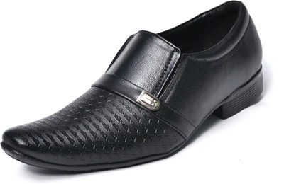 50% OFF on Aadolf 34 Slip On